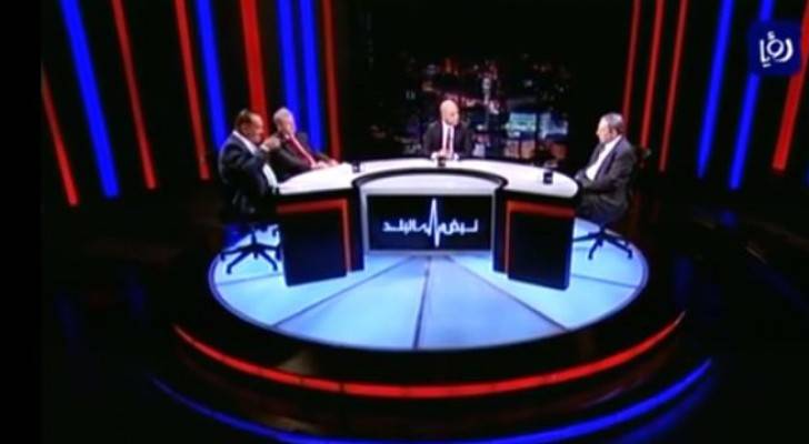 من الحلقة