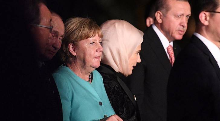 ميركل وأردوغان بلقطة أرشيفية