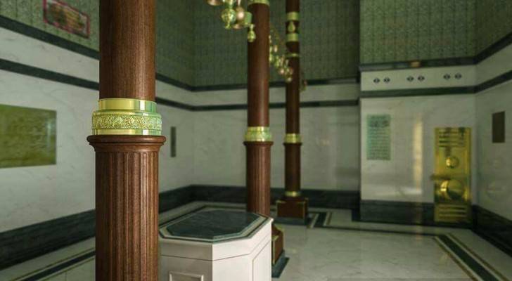 الكعبه المشرفه من الداخل