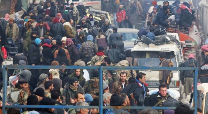 المحاصرون في حلب بانتظار عمليات تهجيرهم