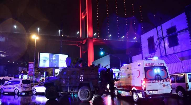 39 قتيلا بإسطنبول.. وبحث مستمر عن 'بابا نويل القاتل'