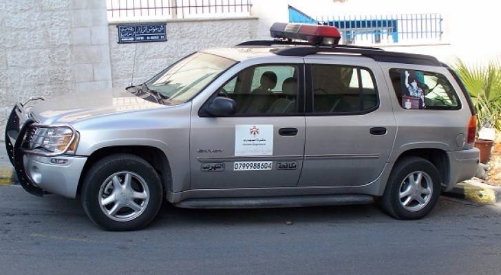 مركبة تابعة لاحدى دوريات مكافحة التهريب 