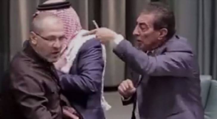 مشادة بين النائب بينو والطراونة 