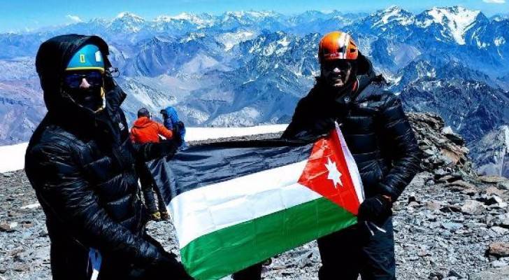 المتسلقان الأردنيان عبد اللطيف وبني هاني