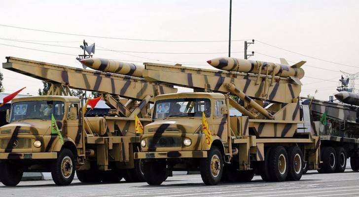 إيران ترد على واشنطن بمناورات تشمل 'إطلاق صواريخ'