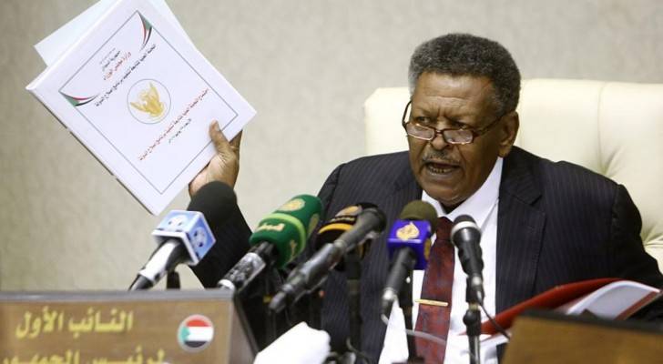 السودان.. البشير يعين نائبه رئيسا للوزراء