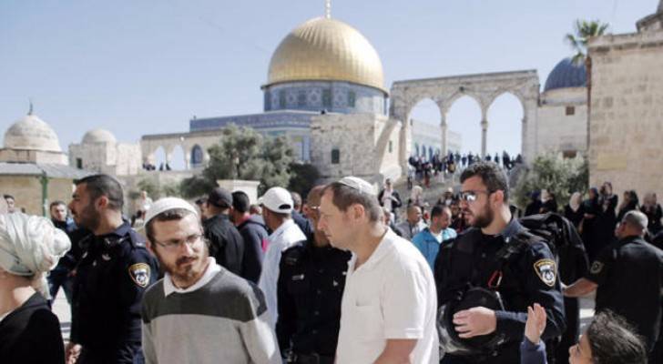 قطعان المستوطنين داخل باحات المسجد الأقصى