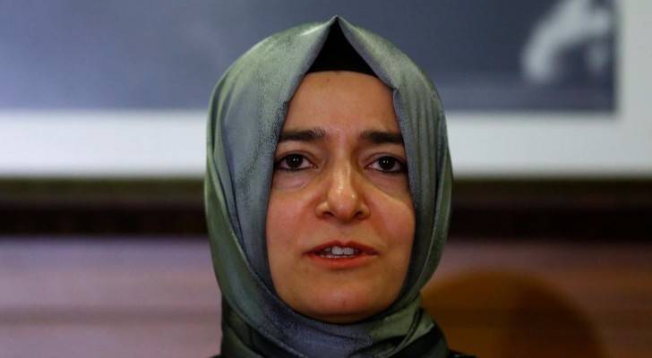 وزيرة الأسرة التركية تتحدث عن تعامل هولندا 'البشع'