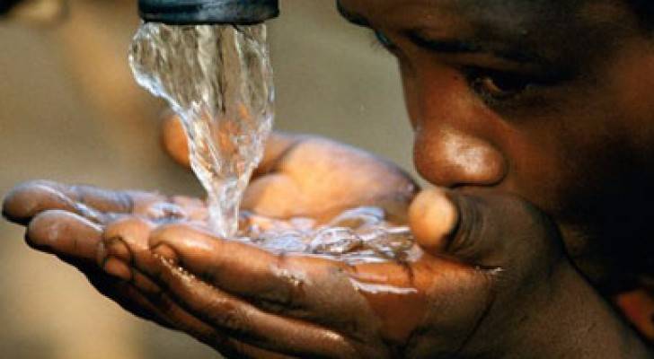 طفل من كل أربعة سيحرمون من مياه الشرب بحلول 2040