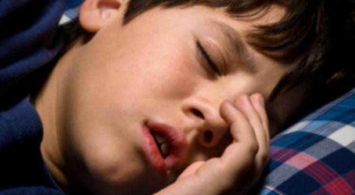 شخير الأطفال أثناء النوم مؤشر خطير