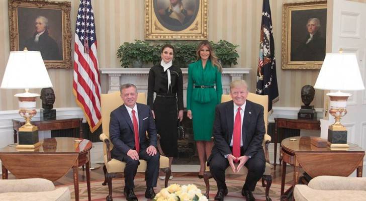الملكة رانيا تنشر صورة لها بمعية الملك في امريكا
