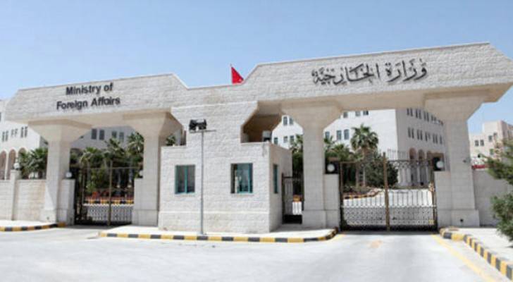 خبراء يبحثون جهود عملية العزل في الرقة
