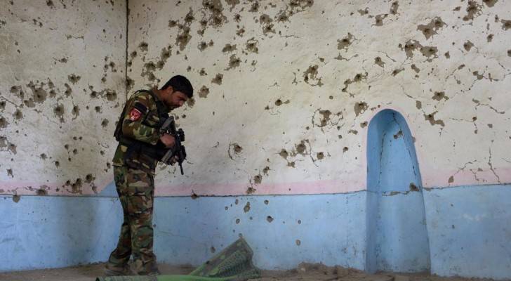 استقالة وزير الدفاع ورئيس هيئة أركان الجيش في افغانستان