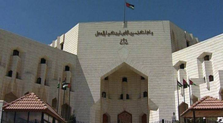 النيابة العامة ترد الاستيضاحات المقدمة من النواب بشأن وزراء سابقين