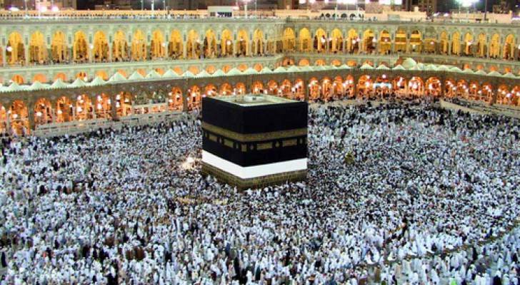 معتمرون أردنيون عالقون في مكة المكرمة يناشدون وزارة الأوقاف بالتدخل