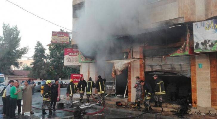 حرق محل تجاري في منطقة الصريح بإربد 