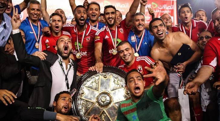 الأهلي المصري يفلت من فخ الهزيمة في ليلة الاحتفال باللقب