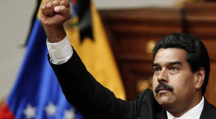الرئيس الفنزويلي يتعهد الرد على محاولة الانقلاب