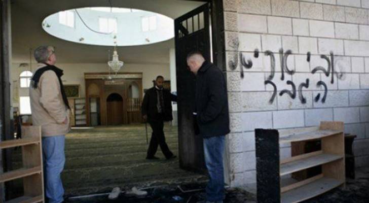 الاحتلال يدنس مسجدا في بير الباشا قرب جنين