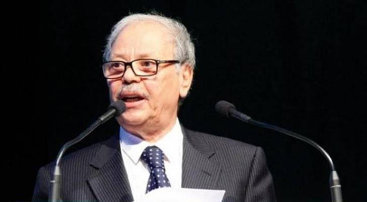 وفاة الجزائري أحمد بن حلي نائب الأمين العام للجامعة العربية