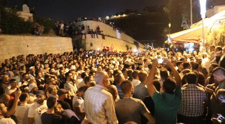 من امام بوابة الأسباط