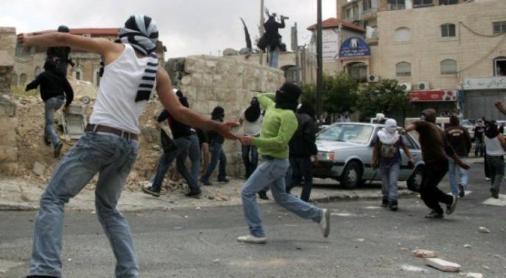 ١٦ اصابة في مواجهات مع الاحتلال بالقدس