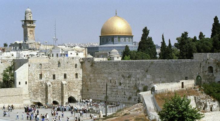 وزير الأوقاف الفلسطيني يدعو لشد الرحال إلى المسجد الأقصى