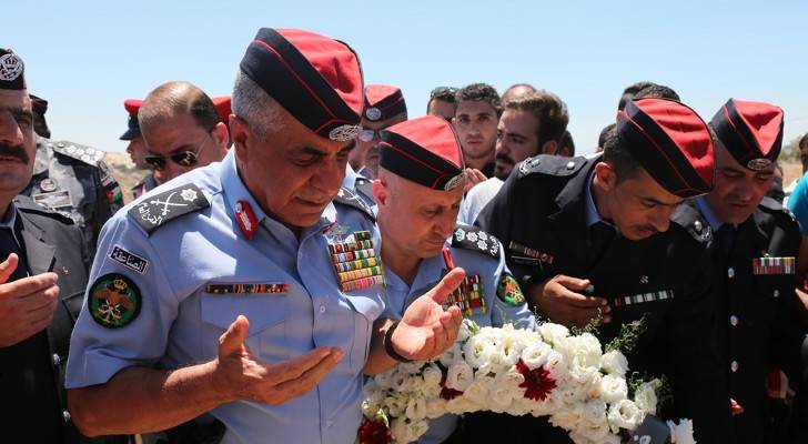 تشيع جثماني الضابطين الحمايدة والعلاونة  