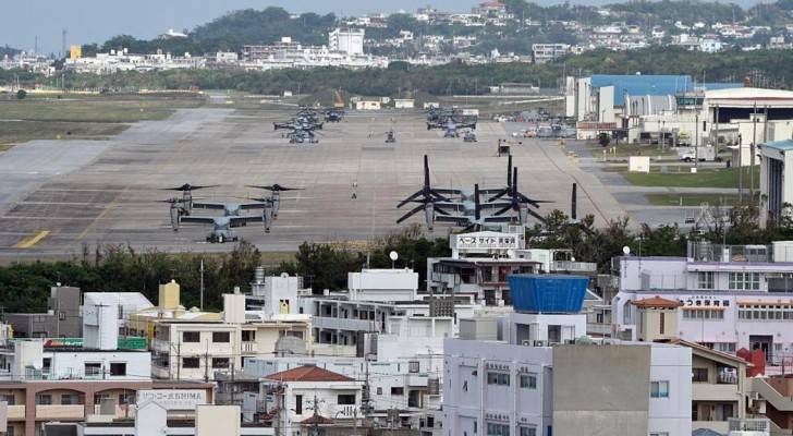 القاعدة الأمريكية وسط أوكينوا