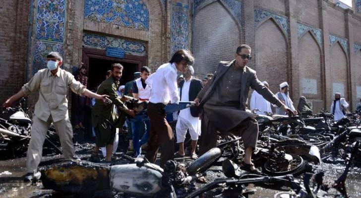 قتلى وجرحى بتفجير في مسجد غرب أفغانستان