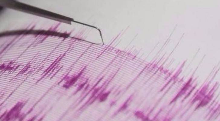 زلزال بقوة ٦,٤ درجات يضرب جزيرة سومطرة الاندونيسية