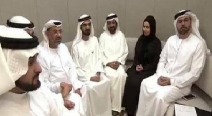  عقد قران زوجين بالروبوت الصناعي