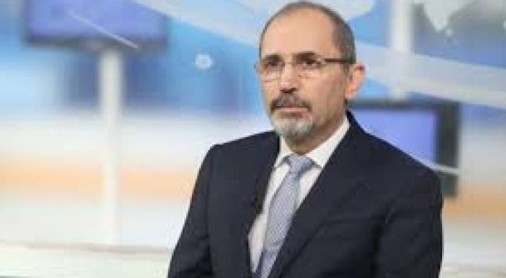 الصفدي يؤكد حرص الاردن على تنفيذ قرارات قمة عمان