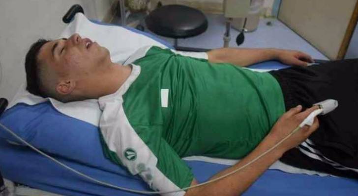 لاعب من الوحدات خلال تواجده في المستشفى  - ارشيفية