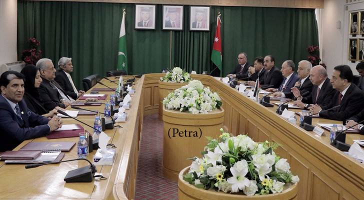 الفايز يشيد بعمق العلاقات الاردنية الباكستانية ويدعو لتعزيزها