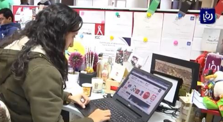 الزميلة عبير أبو طوق رئيس قسم الاعلام المجتمعي في قناة رؤيا