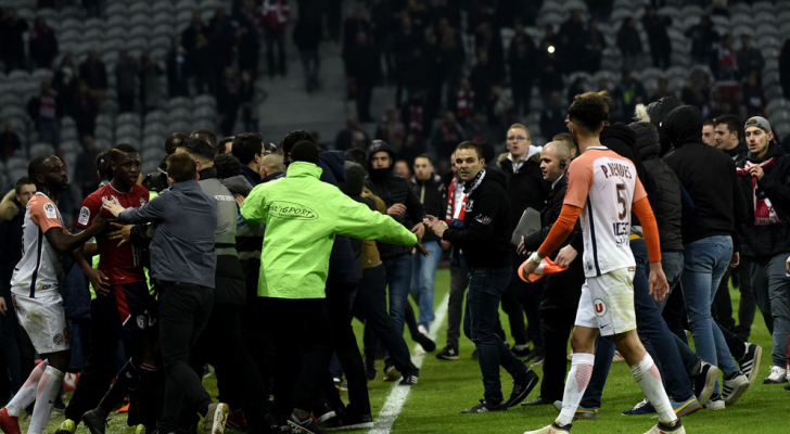 رابطة الدوري الفرنسي تحقق في واقعة شغب جماهير ليل