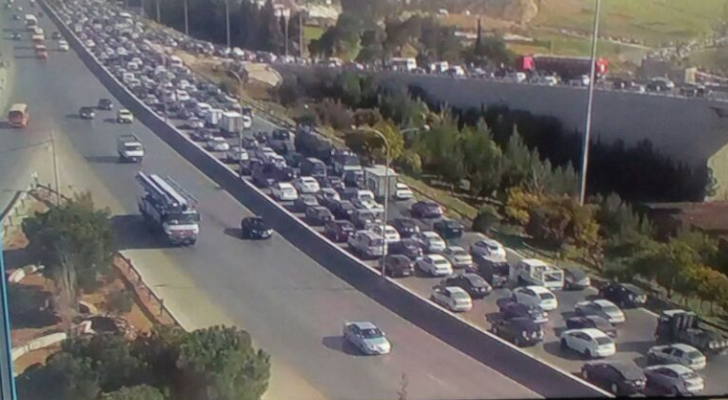 أزمة السير على طريق المطار