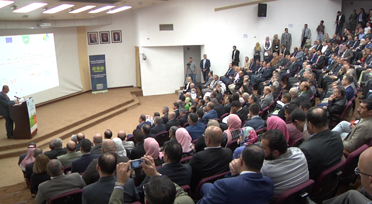 مختصون يبحثون التطورات التكنولوجية لاستخدام تقنية انترنت الأشياء