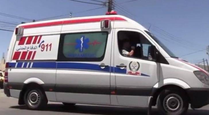 8 إصابات بحادث تصادم في عمان