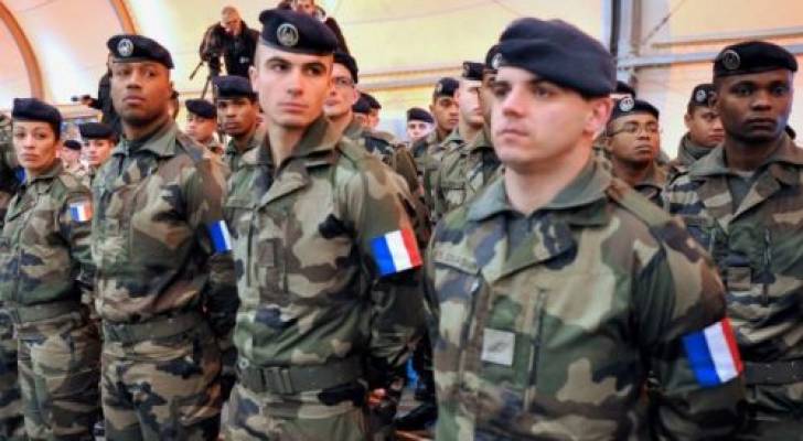 فرنسا: سنضرب سوريا مجددا في حال استخدم النظام السلاح الكيميائي