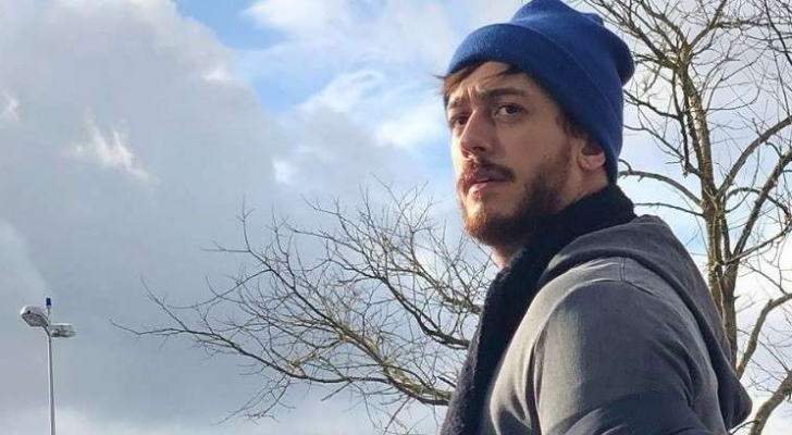 المغني المغربي سعد لمجرد