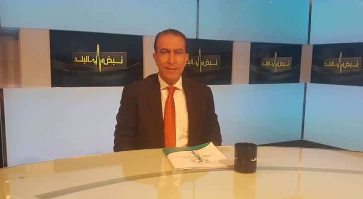 من الحلقة