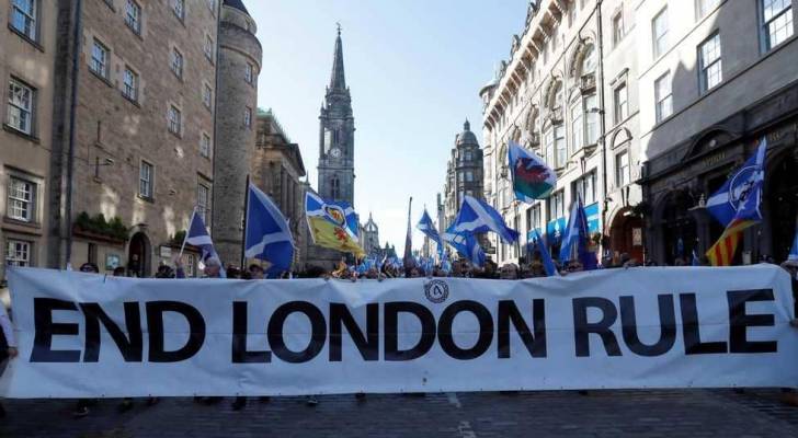 تظاهرة حاشدة للمطالبة باستقلال أسكتلندا
