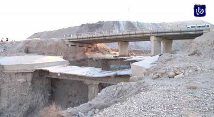 وزير الأشغال: طرح عطاءات الأسبوع المقبل لإعادة تأهيل الجسور على طريق البحر الميت