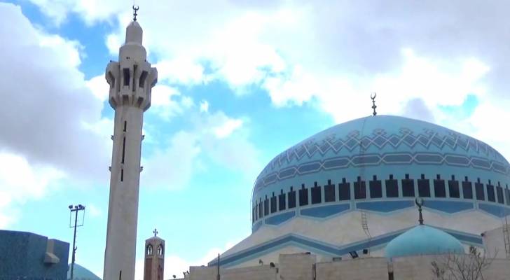 "الأوقاف" تحظر اذاعة خطبة الجمعة واقامة الصلاة عبر مآذن المساجد