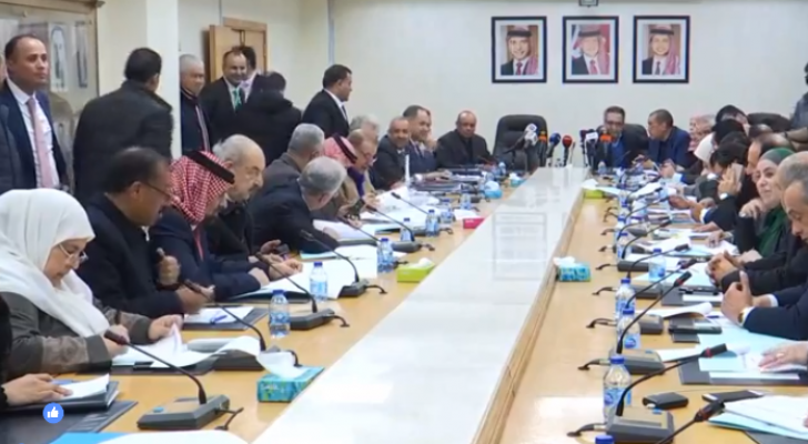 اجتماع اللجنة القانونية لمناقشة مشروع قانون العفو العام