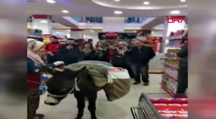 الصورة متداولة على مواقع التواصل الاجتماعي