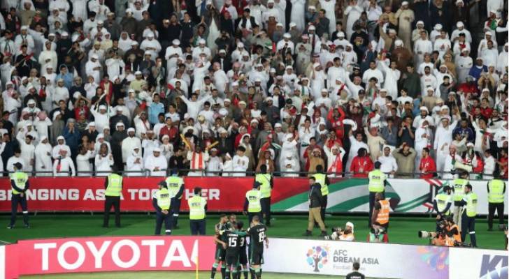 الإمارات تتأهل لربع نهائي كأس آسيا