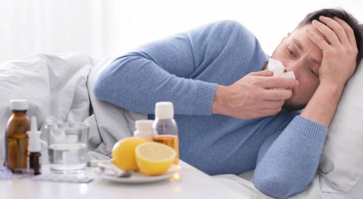 كيف يمكنك التمييز بين الانفلونزا ونزلة البرد؟